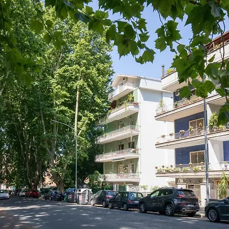 First Class Rome Apartments-2