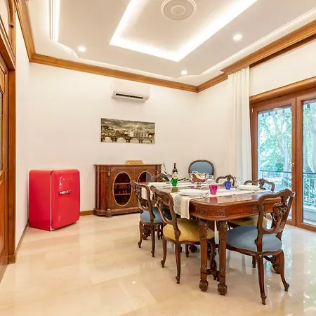 First Class Rome Apartments-2